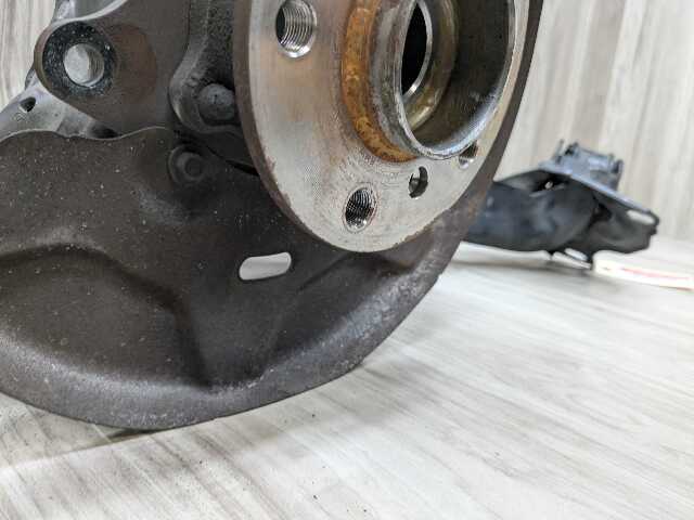 OEM BMW F39 F44 F48 X1 Rear Right Passenger Trailing Control Arm Knuckle Spindle