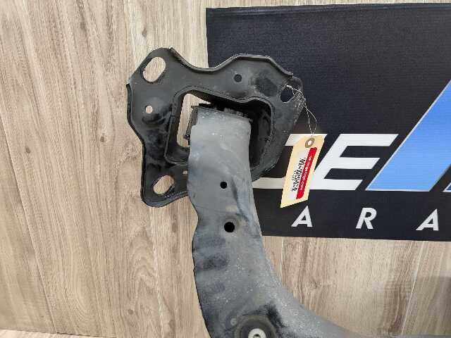 OEM BMW F39 F44 F48 X1 X2 Rear Left Driver Trailing Control Arm Knuckle Spindle