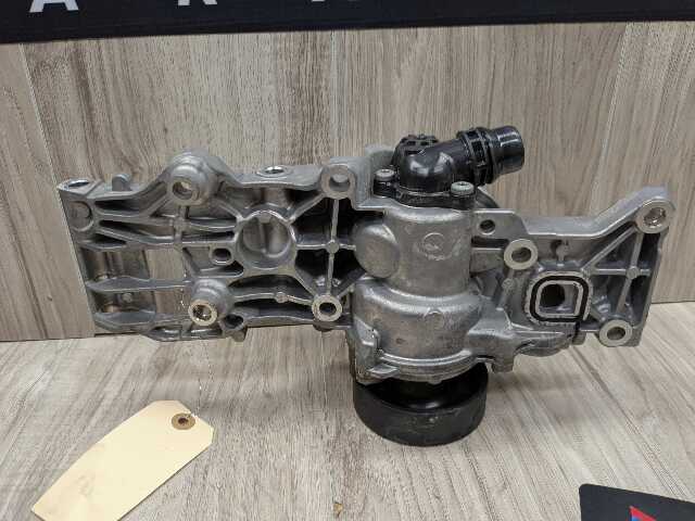 OEM BMW F39 F44 F48 X1 X2 228 M235 Engine Water Coolant Pump w/ Support