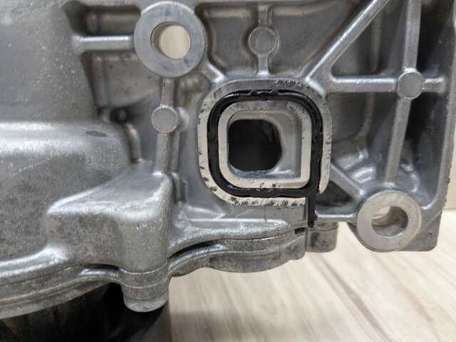 OEM BMW F39 F44 F48 X1 X2 228 M235 Engine Water Coolant Pump w/ Support