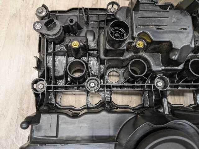 OEM BMW F39 F44 F48 G01 G20 G22 G23 G30 Engine B46 B48 Cylinder Head Valve Cover