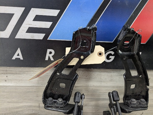 OEM BMW G23 G83 340 M440 M4 Rear Trunk Left Right Convertible Cover Hinge Set
