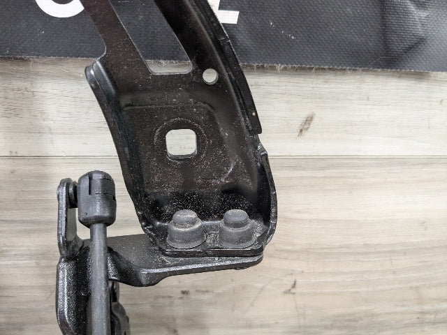 OEM BMW G23 G83 340 M440 M4 Rear Trunk Left Right Convertible Cover Hinge Set