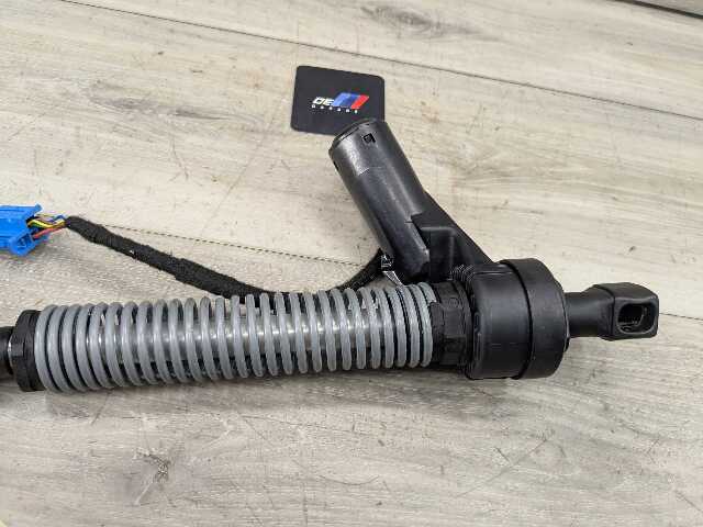 21-25 OEM BMW G22 G82 M4 Rear Trunk Lid Tailgate Power Electric Strut Shock