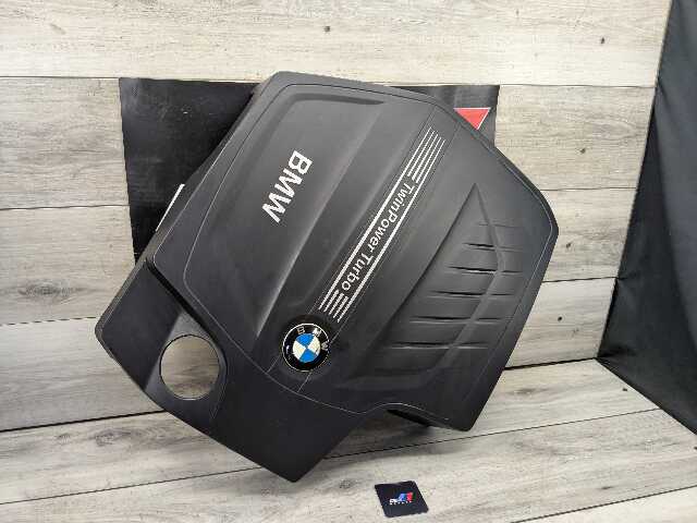 12-17 OEM BMW F30 F32 F33 F36 335 435 Engine N55 Twin Turbo Valve Cylinder Cover