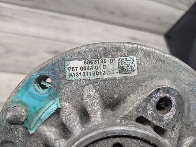 KYB BMW F30 F32 F33 F36 AWD Front Left Right Strut Shock Absorber