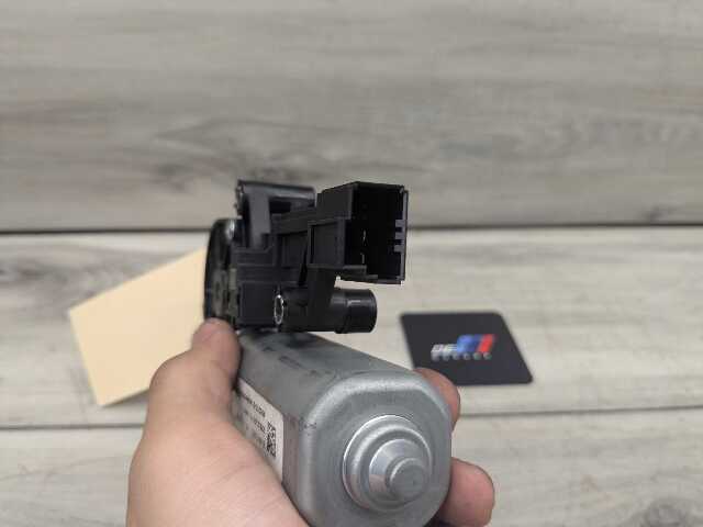 20-24 OEM BMW F44 228 M235 Sun Blind Shade Panoramic Roof Actuator Glass Motor