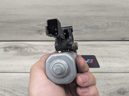 20-24 OEM BMW F44 228 M235 Sun Blind Shade Panoramic Roof Actuator Glass Motor