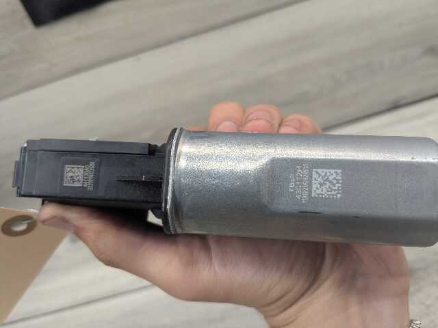 20-24 OEM BMW F44 228 M235 Sunroof Window Glass Panel Panoramic Roof Motor