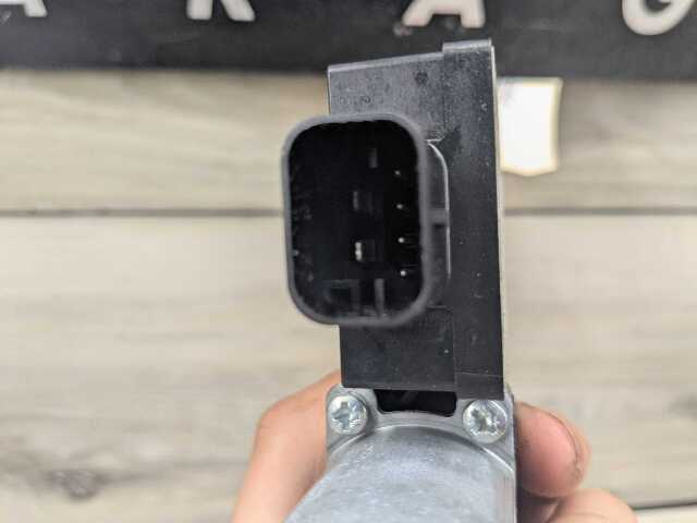 20-24 OEM BMW F44 228 M235 REAR Right Passenger Door Window Regulator Motor