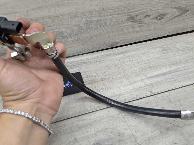 OEM BMW G05 G06 G07 G20 G22 G23 G26 G42 Negative Cable Terminal IBS Sensor Black
