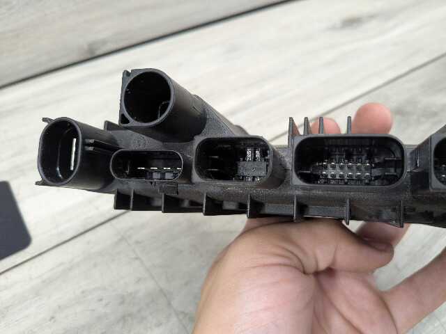 OEM BMW G05 G06 G07 G20 G22 G23 G30 Integrated Power Supply Computer Module Unit