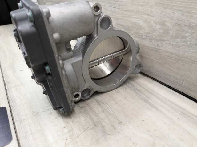 OEM BMW F39 F44 F48 F90 M5 G05 M50 G30 M550 G12 750 G16 850 Engine Throttle Body