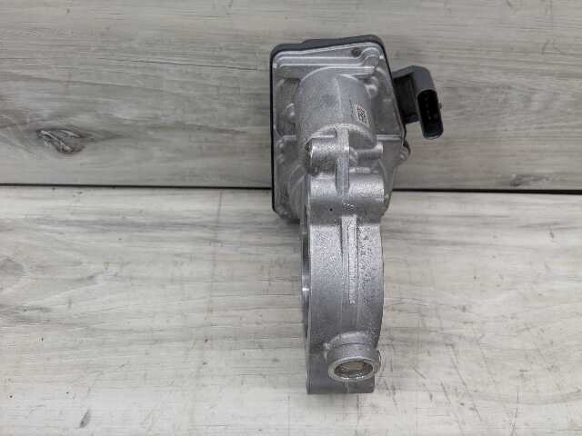 OEM BMW F39 F44 F48 F90 M5 G05 M50 G30 M550 G12 750 G16 850 Engine Throttle Body