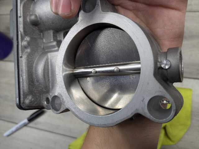 OEM BMW F39 F44 F48 F90 M5 G05 M50 G30 M550 G12 750 G16 850 Engine Throttle Body