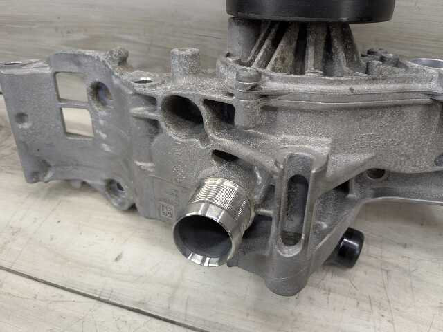 OEM BMW F39 F44 F48 X1 X2 228 M235 Engine Water Coolant Pump w/ Support