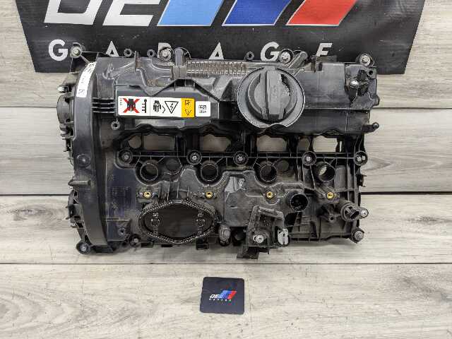 OEM BMW F39 F44 F48 G01 G20 G22 G23 G30 Engine B46 B48 Cylinder Head Valve Cover