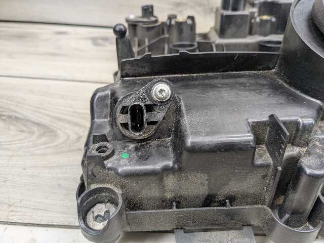 OEM BMW F39 F44 F48 G01 G20 G22 G23 G30 Engine B46 B48 Cylinder Head Valve Cover