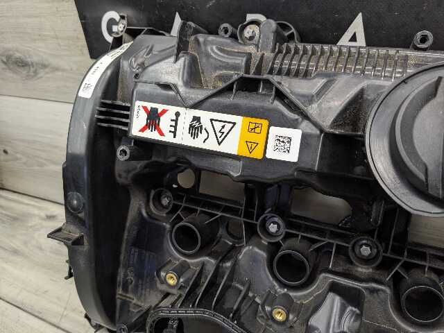 OEM BMW F39 F44 F48 G01 G20 G22 G23 G30 Engine B46 B48 Cylinder Head Valve Cover