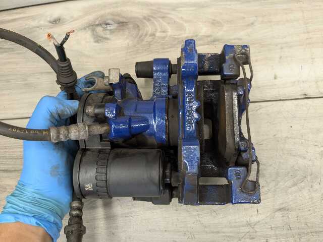 18-24 OEM BMW F39 F44 M35iX M235iX REAR Left Driver Side Brake Caliper BLUE