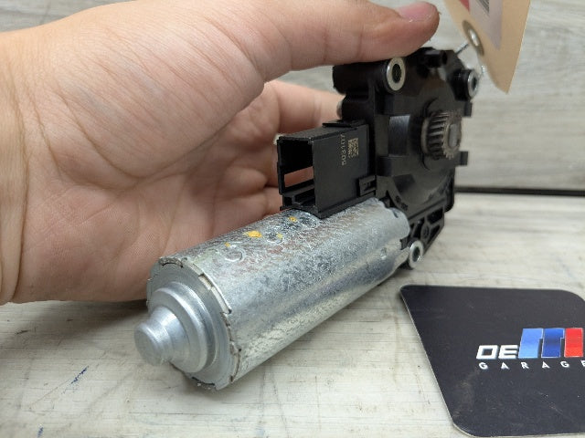 OEM BMW G20 G22 G26 G42 G80 G82 G87 M2 M3 M4 Sunroof Moonroof Motor Drive Unit