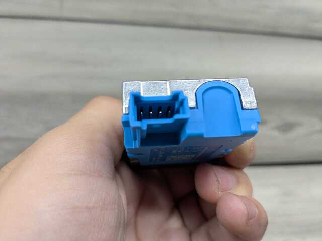 OEM BMW F48 F97 G01 G20 G22 G23 G26 G30 USB Type C Socket Charger Port Connector