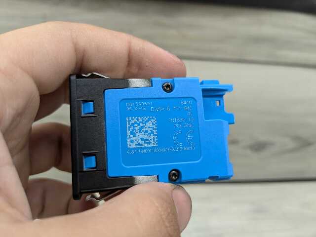 OEM BMW F48 F97 G01 G20 G22 G23 G26 G30 USB Type C Socket Charger Port Connector