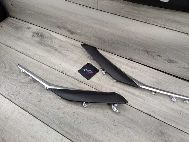 19-24 OEM BMW G20 330 M340 Left Right Center Console Decorative Side Trim PAIR