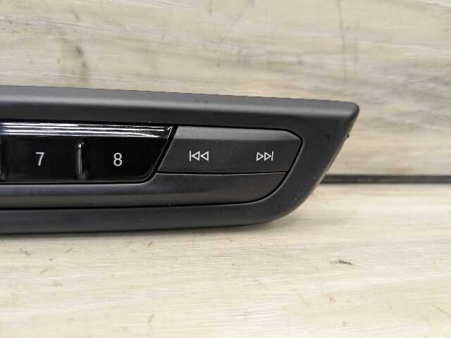 20-24 OEM BMW F44 228 M235 Volume Control Switch Panel Radio Media Buttons
