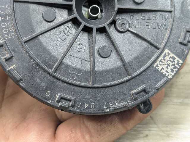 OEM BMW F02* F10* F44 F90 G12 G30 I12 M8 Left Right Side Mirror Adjustment Motor