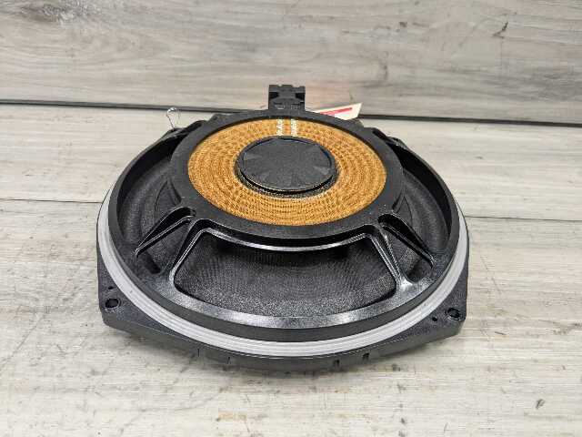 16-24 OEM BMW F39 F44 F48 X1 X2 Left Right Sub Subwoofer Audio Speaker HIFI