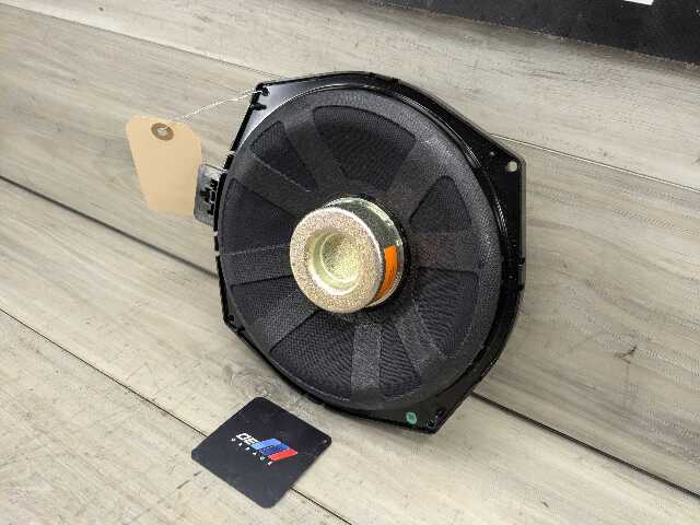 16-24 OEM BMW F39 F44 F48 X1 X2 Left Right Sub Subwoofer Audio Speaker HIFI