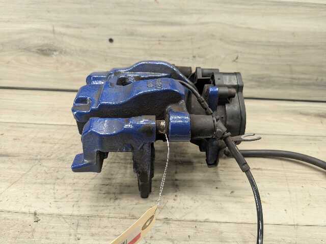 18-24 OEM BMW F39 F44 M35iX M235iX REAR Right Passenger Side Brake Caliper BLUE