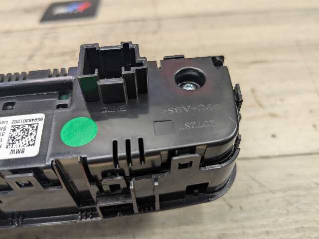 OEM BMW G20 G22 G23 G26 G80 G82 G83 Rear AC Air Climate Control Switch Module