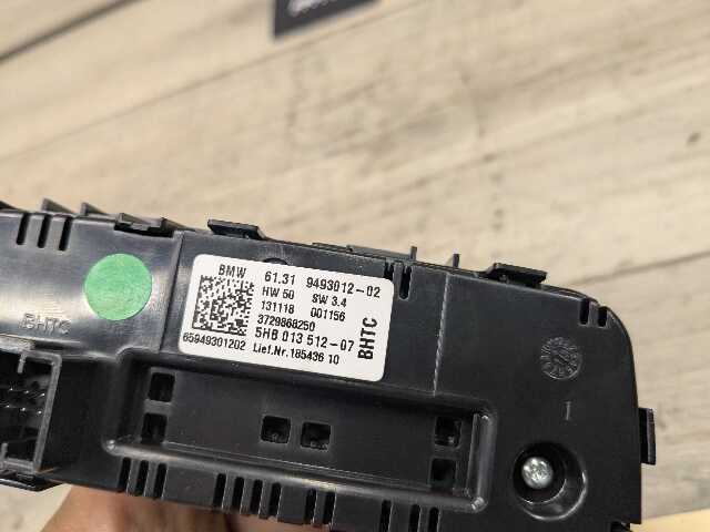 OEM BMW G20 G22 G23 G26 G80 G82 G83 Rear AC Air Climate Control Switch Module