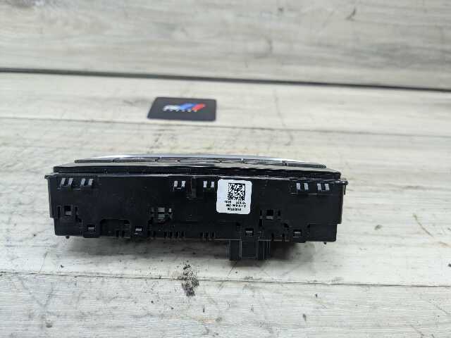 OEM BMW G20 G22 G23 G26 G80 G82 G83 Rear AC Air Climate Control Switch Module