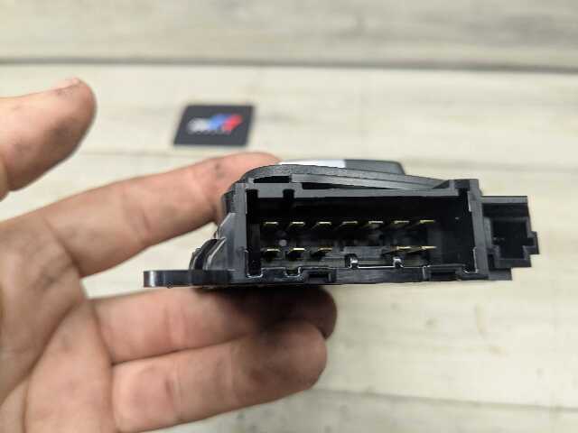 OEM BMW F97 F98 G01 G02 G20 Front Right Passenger Seat Adjustment Control Switch