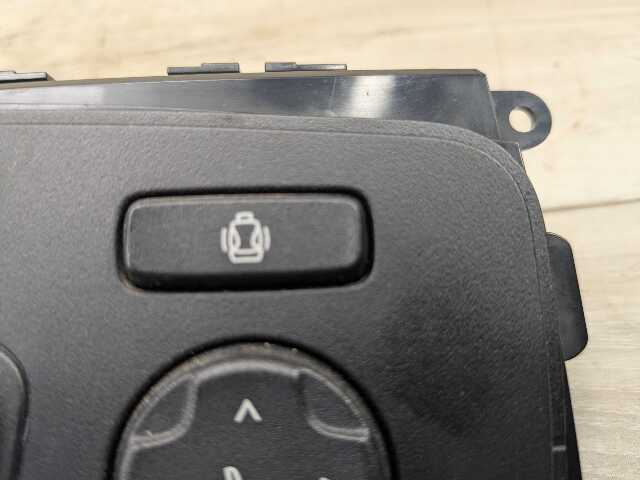 OEM BMW F97 F98 G01 G02 G20 Front Right Passenger Seat Adjustment Control Switch