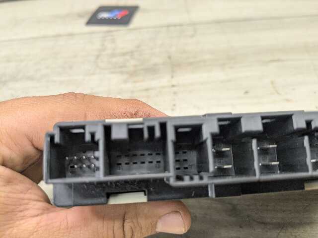 19-24 OEM BMW G20 330 M340 Front Left Right Seat Control Module