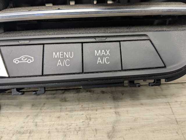 OEM BMW G20 G22 G23 G26 G80 G82 G83 AC Vent Heater Climate Control Switch Panel