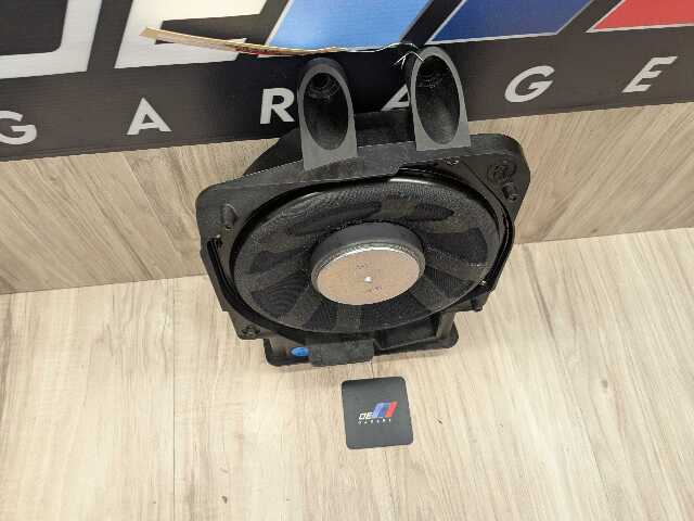 16-24 OEM BMW F39 F44 F48 X1 X2 Right Passenger Sub Subwoofer Audio Speaker HIFI