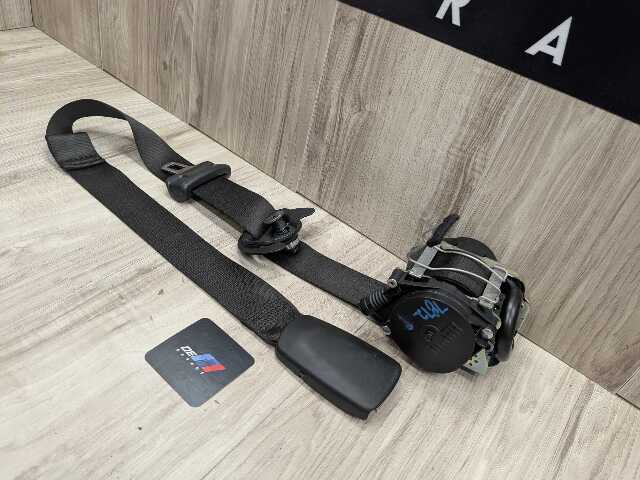 20-24 OEM BMW F44 228 M235 Front Right Passenger Seat Belt Retractor Black