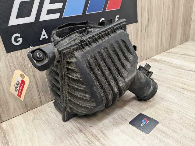 OEM BMW F39 F44 F48 X1 X2 228 Engine B46 Air Cleaner Filter Intake Resonator Box