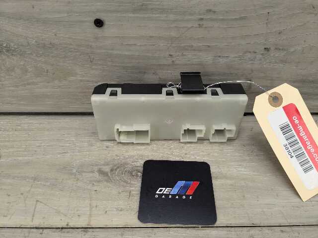 OEM BMW G01 G20 G22 G23 G26 G80 Trunk Liftgate Tailgate Decklid Control Module