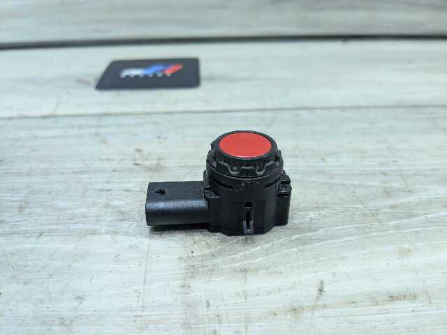 OEM BMW G20 G22 G23 G26* G42 G80 G82 Parking Distance Sonic PDC Sensor RED