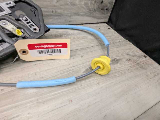 OEM BMW G22 G23 G82 G83 LEFT DRIVER Side Door Handle Bracket Lock Latch Actuator