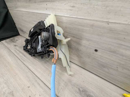 OEM BMW G22 G23 G82 G83 LEFT DRIVER Side Door Handle Bracket Lock Latch Actuator