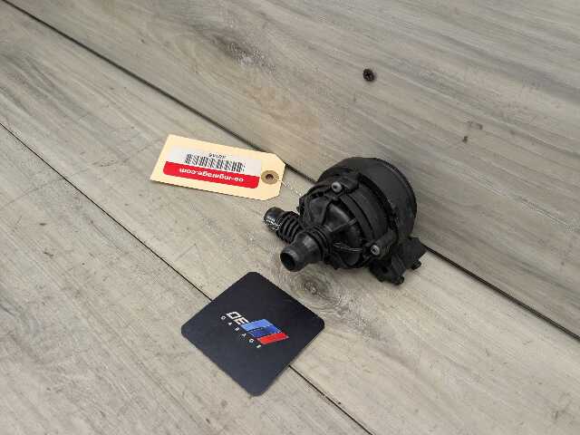 OEM BMW F30 F36 G80 G82 G83 M3 M4 Engine B58 S58 Auxiliary Coolant Water Pump