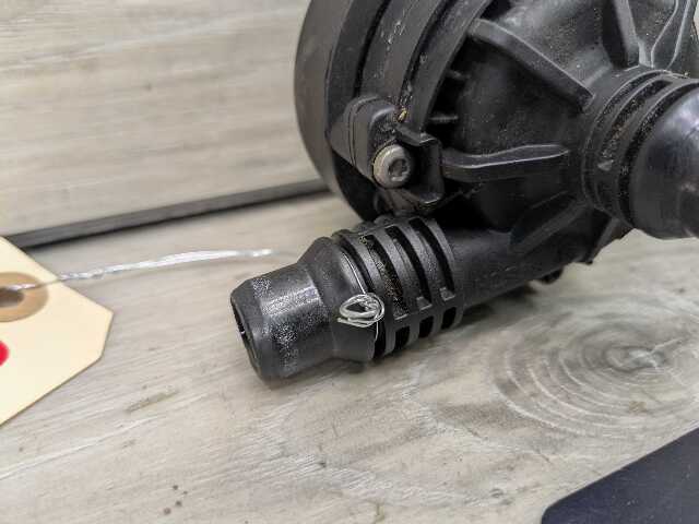 OEM BMW F30 F36 G80 G82 G83 M3 M4 Engine B58 S58 Auxiliary Coolant Water Pump