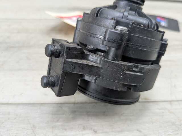 OEM BMW F30 F36 G80 G82 G83 M3 M4 Engine B58 S58 Auxiliary Coolant Water Pump